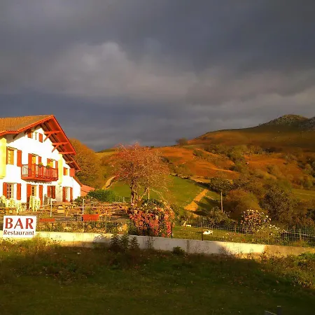 Bed & Breakfast Maison Hordago D'hotes 3*